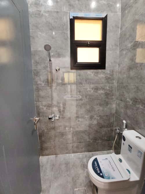 5 bedroom floor in Al Qadisiyah 1