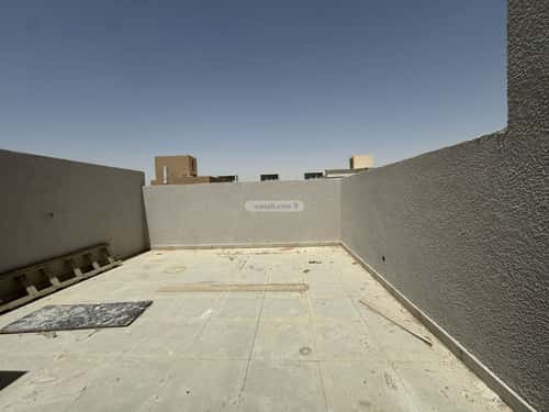 5 bedroom villa in Al Maizilah 16