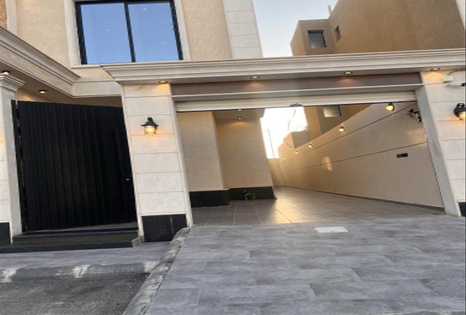 شقة 6 غرف في Al Farouk 2
