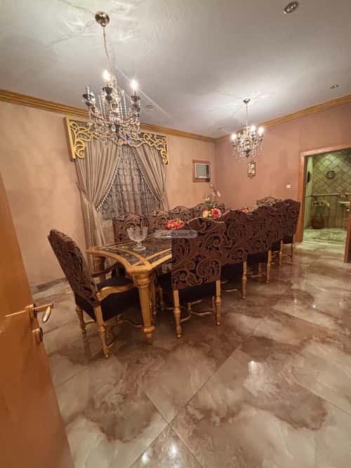 5 bedroom villa in Al Murooj 3