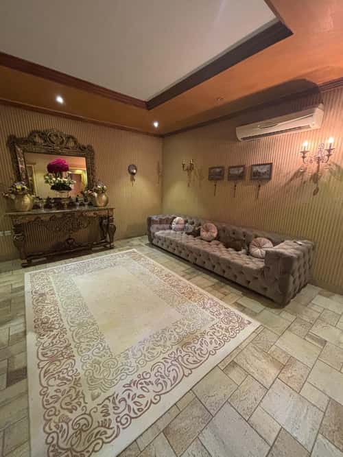 5 bedroom villa in Al Murooj 5