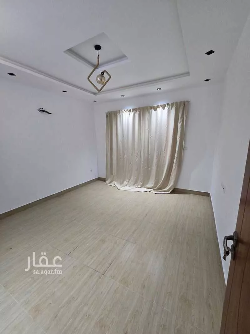 5 bedroom villa in Al Manarat 4