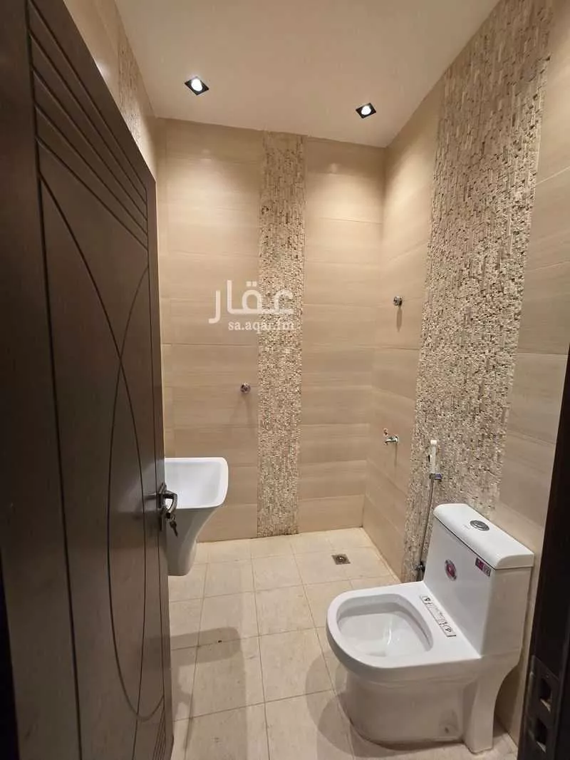 5 bedroom villa in Al Manarat, Jeddah 8