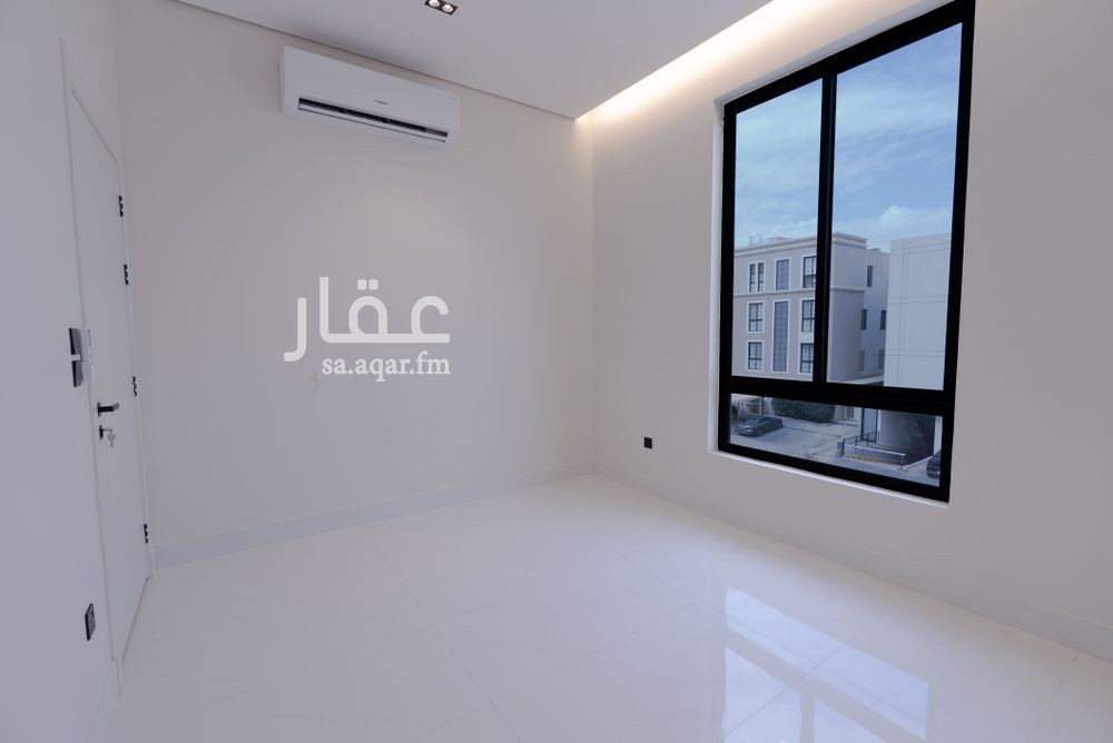 2 bedroom apartment in Al Narjis 8