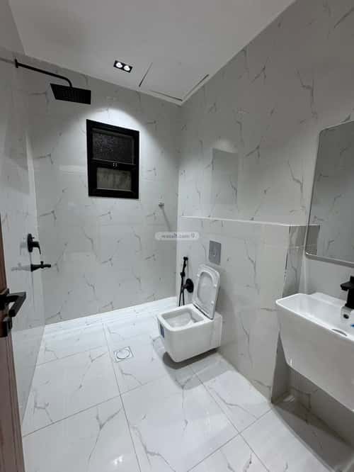 5 bedroom villa in Al Khaleej 16