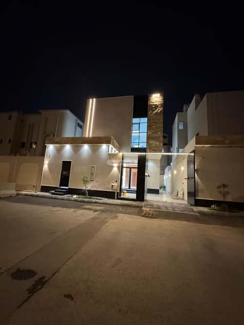 5 bedroom villa in Al Khaleej 2