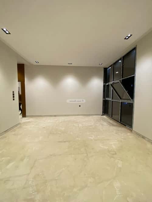 5 bedroom floor in Al Khaleej 2