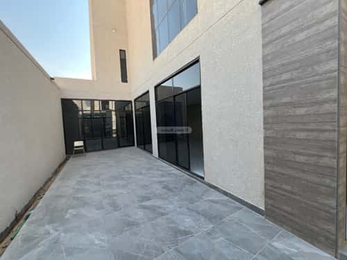 5 bedroom villa in Al Maizilah 13