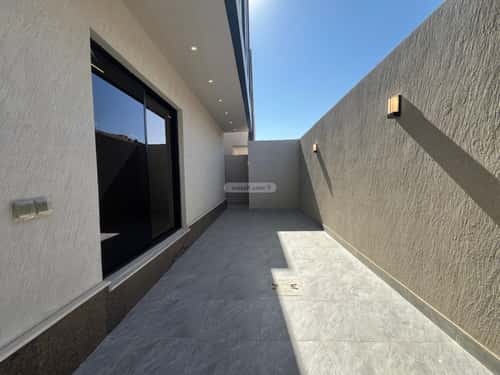 6 bedroom villa in Al Rimal 7