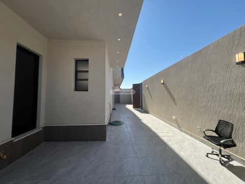 6 bedroom villa in Al Rimal 3