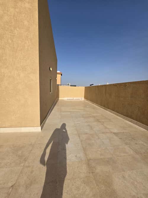 4 bedroom apartment in Al Rehab 5