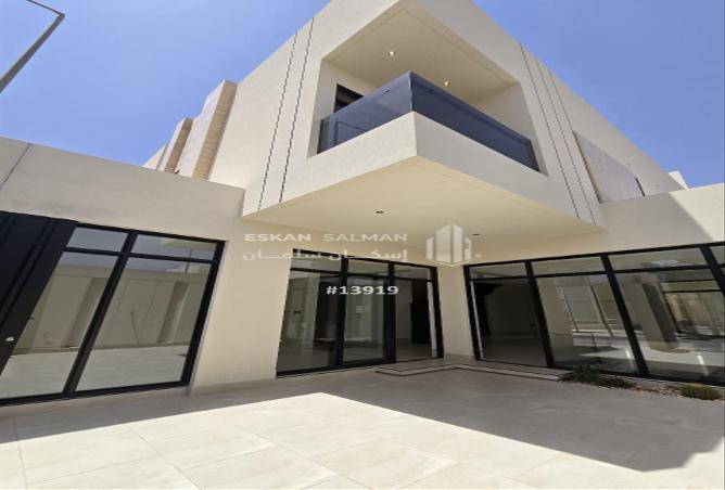 7 bedroom villa in At Taawon 3