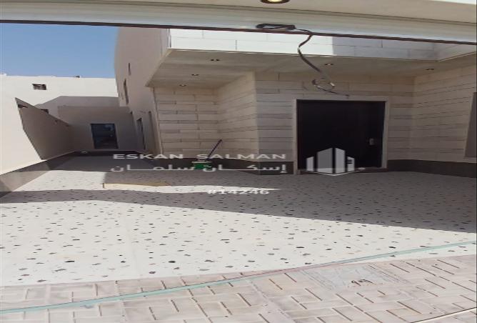 7 bedroom villa in Al Janadriyah 3