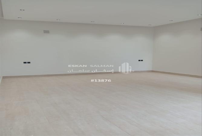 7 bedroom villa in Al Rimal 3