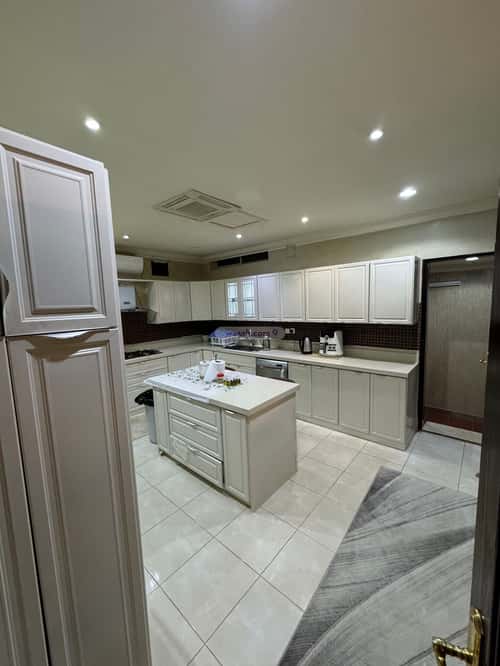 فيلا 9 غرف في الروابي 1