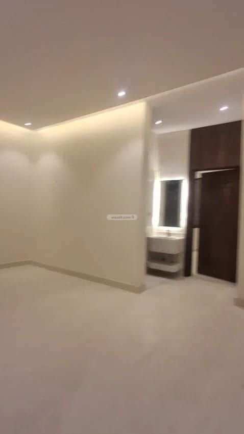 فيلا 8 غرف في الجنادرية 2