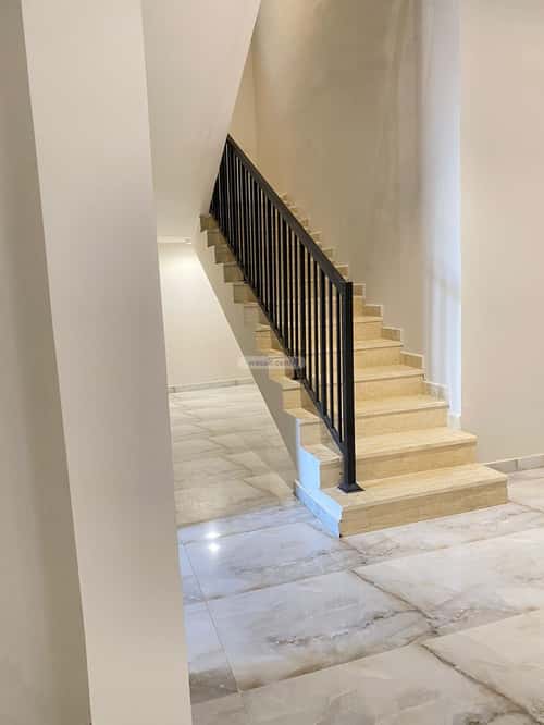 5 bedroom apartment in Al Janadriyah 9