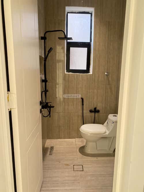 5 bedroom apartment in Al Janadriyah 5