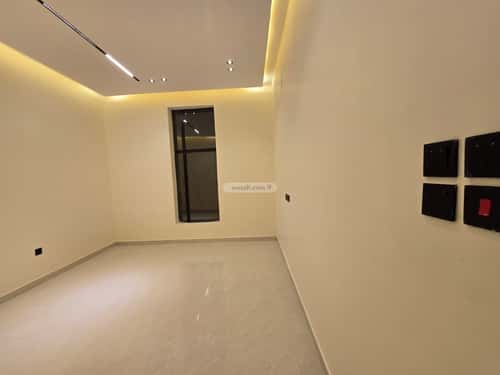 فيلا 5 غرف في عكاظ 1