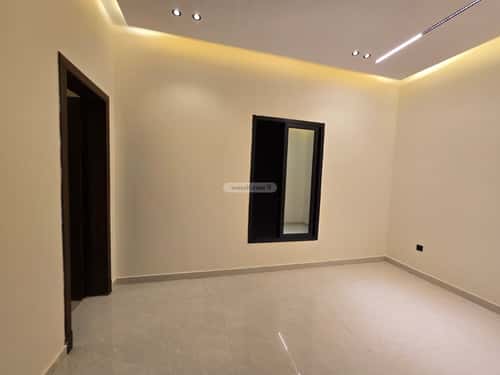 فيلا 5 غرف في عكاظ 3