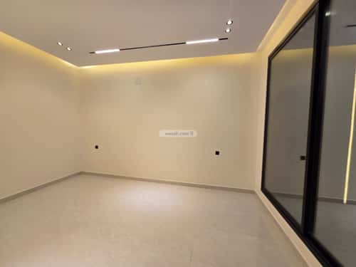 فيلا 5 غرف في عكاظ 5