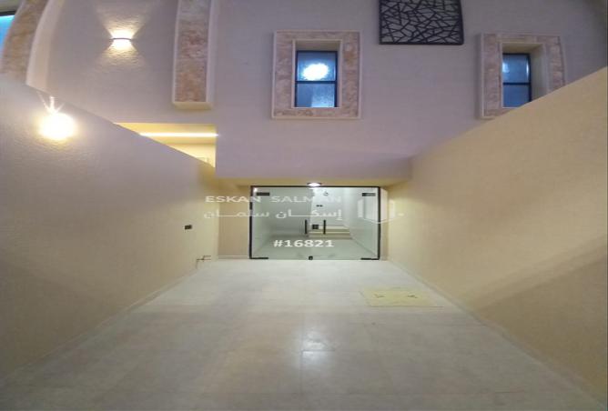 6 bedroom villa in Wasilah 3