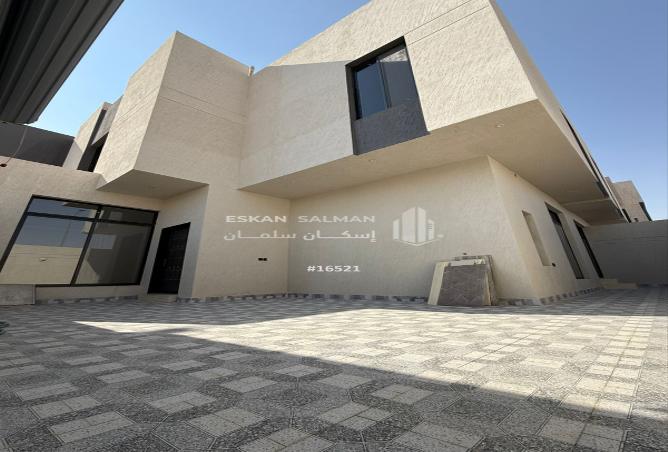 7 bedroom villa in Al Rimal 3