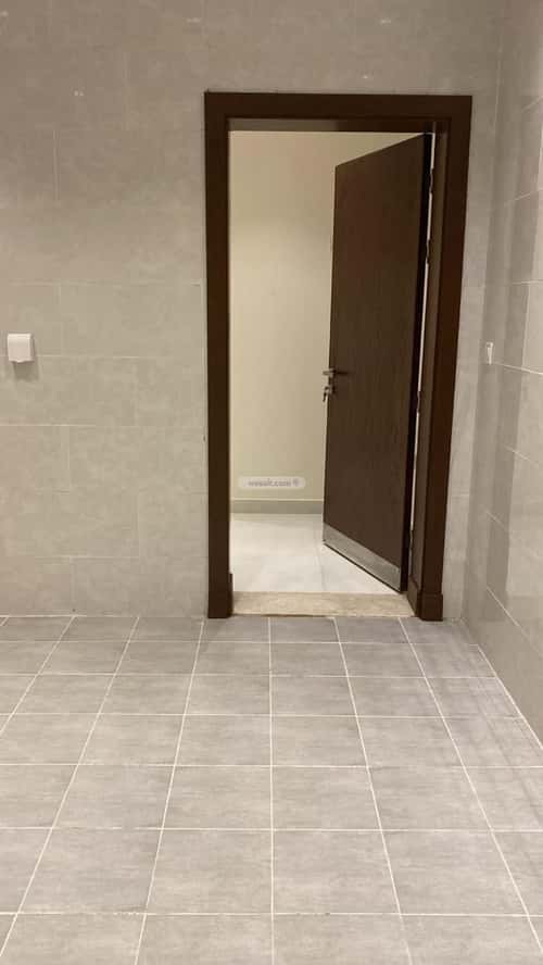 4 bedroom villa in Al Janadriyah 5