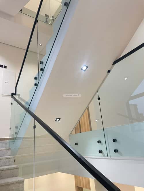 5 bedroom villa in Al Mahdiyyah 4