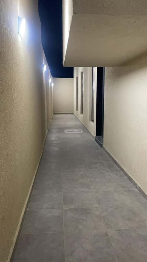 5 bedroom villa in Al Janadriyah 2