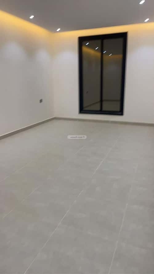 5 bedroom villa in Al Janadriyah 3