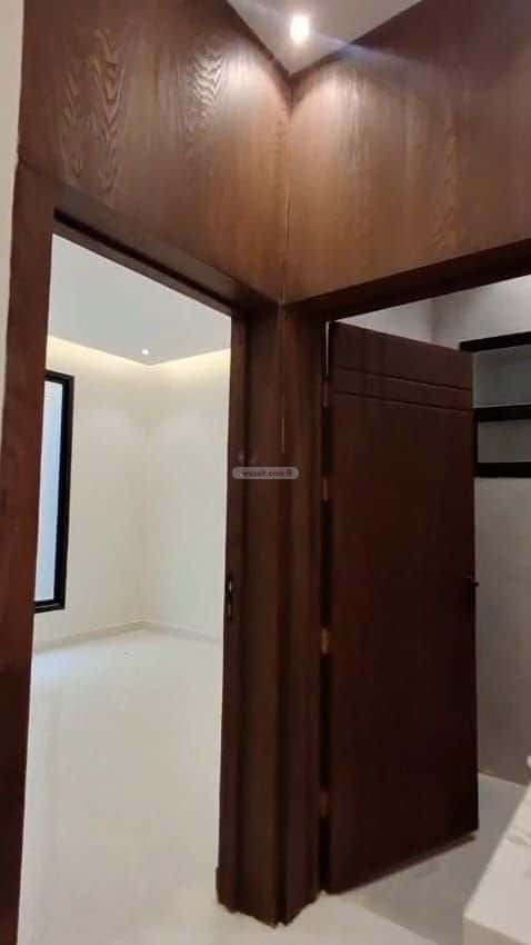 6 bedroom apartment in Al Janadriyah 5