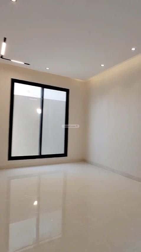 6 bedroom apartment in Al Janadriyah 6