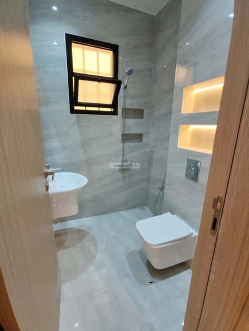 4 bedroom apartment in Al Munsiyah 6
