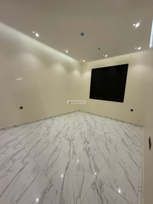 3 bedroom apartment in Dhahrat Laban 4