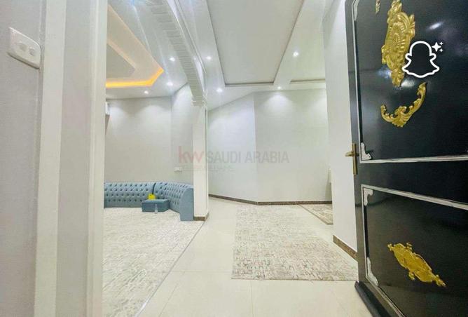 5 bedroom villa in Tuwaiq 2