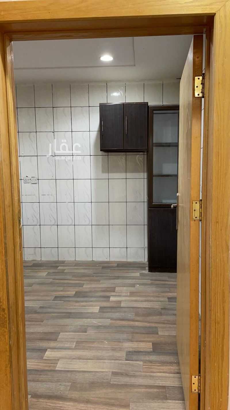 3 bedroom apartment in Ar Rafiah, Riyadh 4