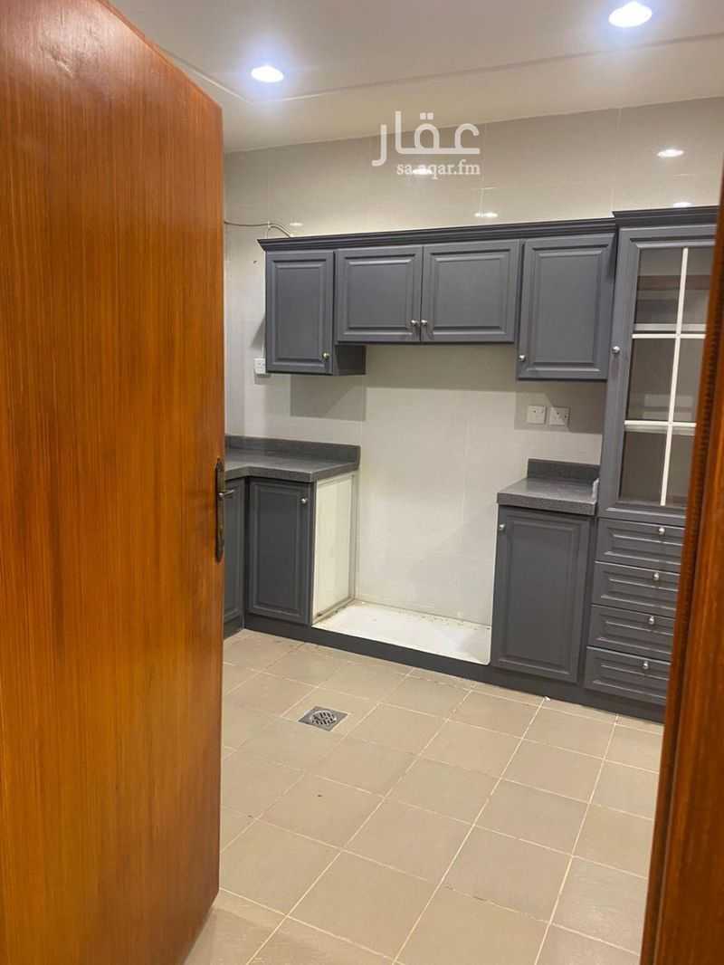 3 bedroom apartment in Ar Rafiah, Riyadh 13