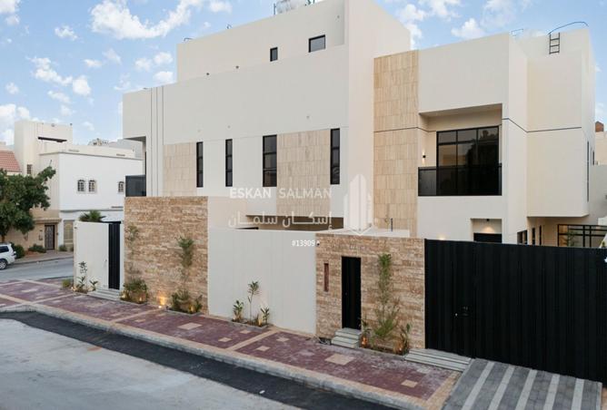 7 bedroom villa in At Taawon 2