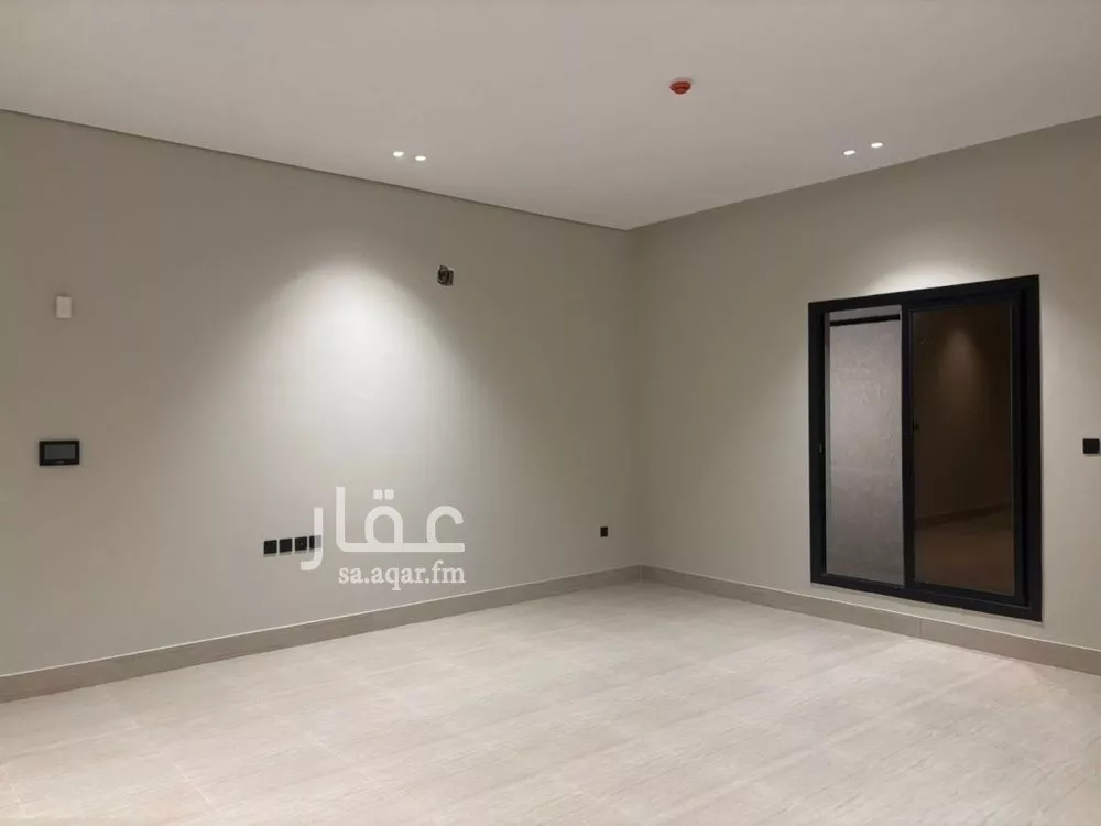 شقة 3 غرف في الرمال 2