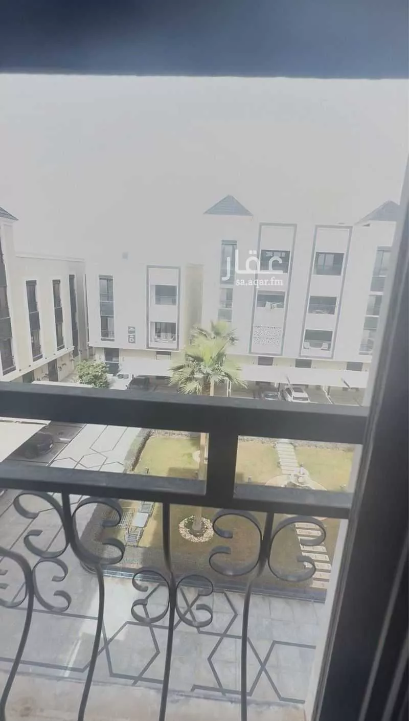 3 bedroom apartment in Al Yasmin 4