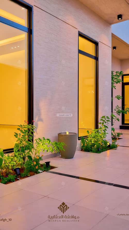 5 bedroom villa in Al Mahdiyyah 1