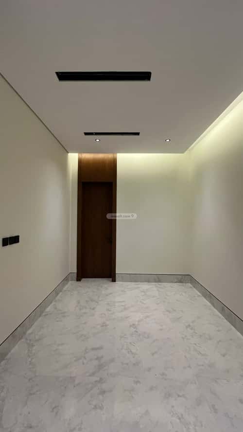6 bedroom villa in Al Mahdiyyah 10