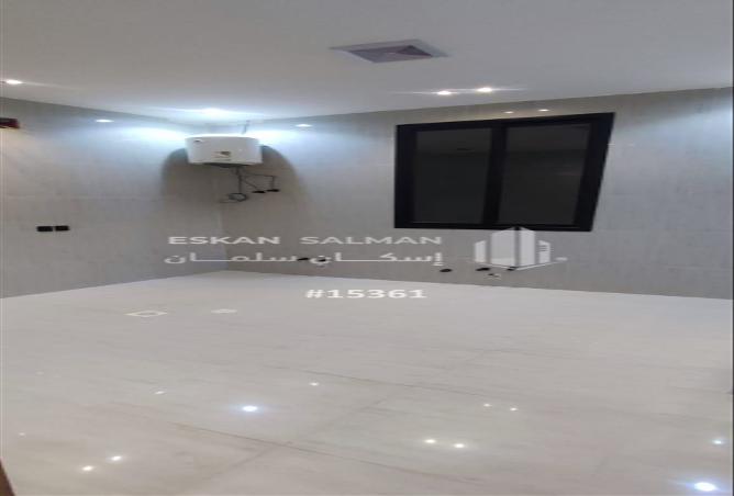 شقة 7 غرف في Al Maizialah 3