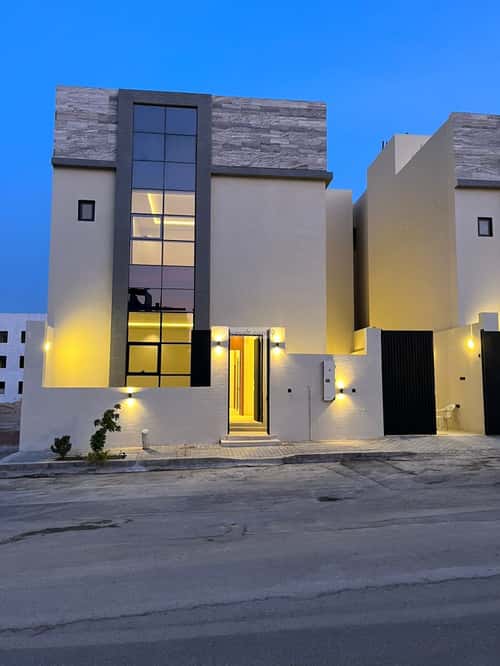 5 bedroom villa in Al Mahdiyyah 2