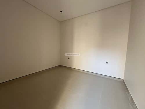 5 bedroom villa in Al Mahdiyyah 3