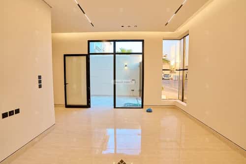 6 bedroom villa in Al Mahdiyyah 4