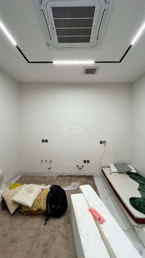 6 bedroom villa in Al Mahdiyyah 3