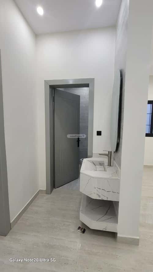 7 bedroom villa in Al Janadriyah 2