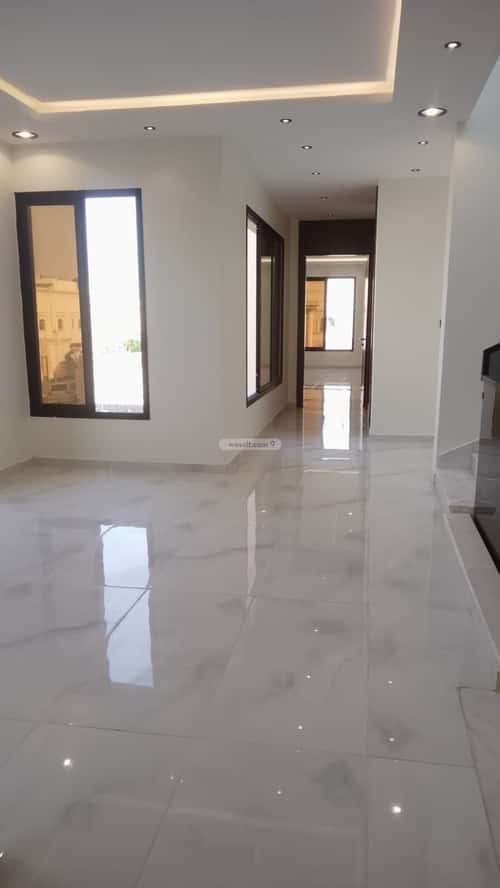 7 bedroom villa in Dhahrat Laban 4